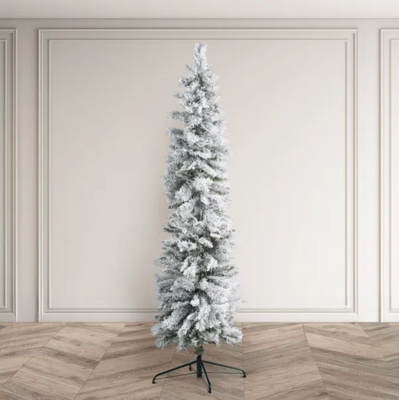 FROSTED ARDEN PINE 7.5ft Artificial Christmas Tree
