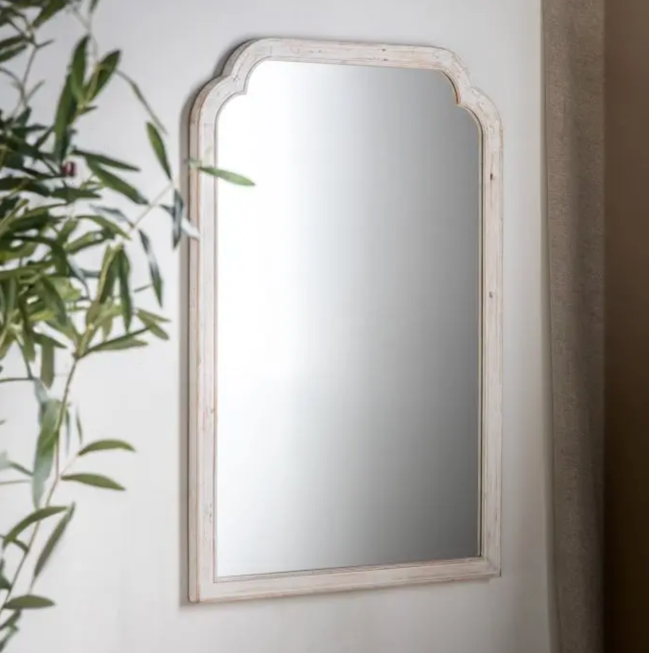 ESTHER Distressed Wall Mirror