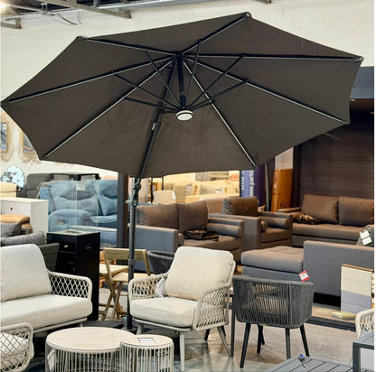 LED Premium Cantilever Parasol